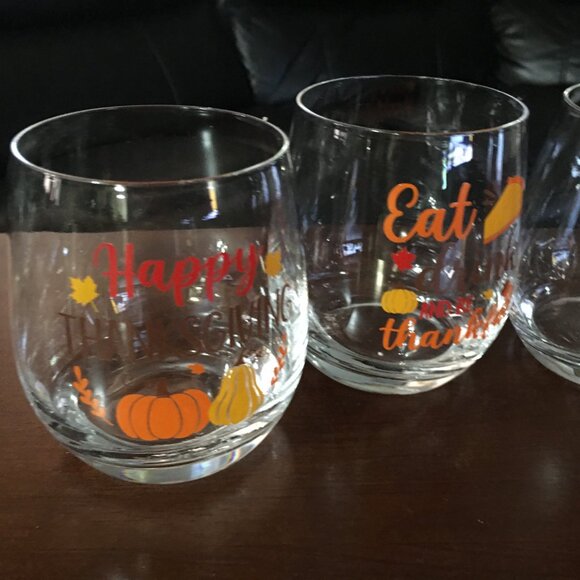 Holiday Wine Glasses-Thanksgiving Wine Glasses Set of 4 - Picture 3 of 6